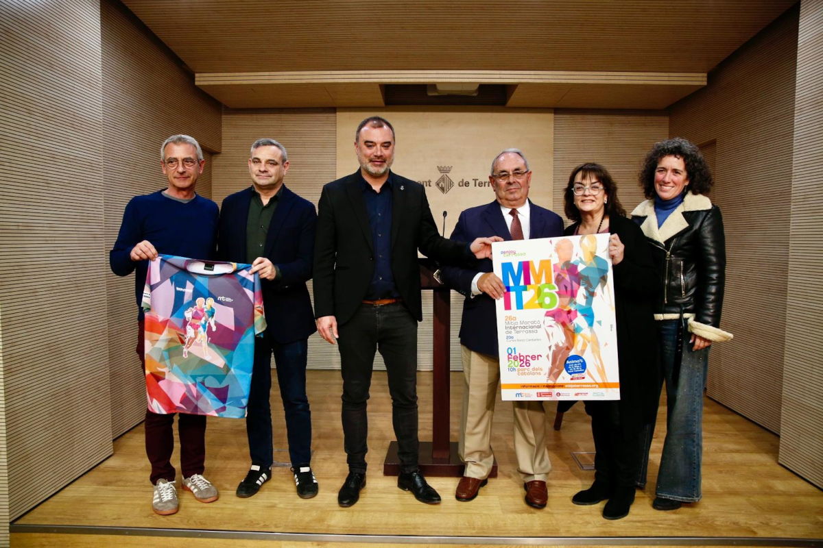 foto presentació Mitja 2026 alcalde